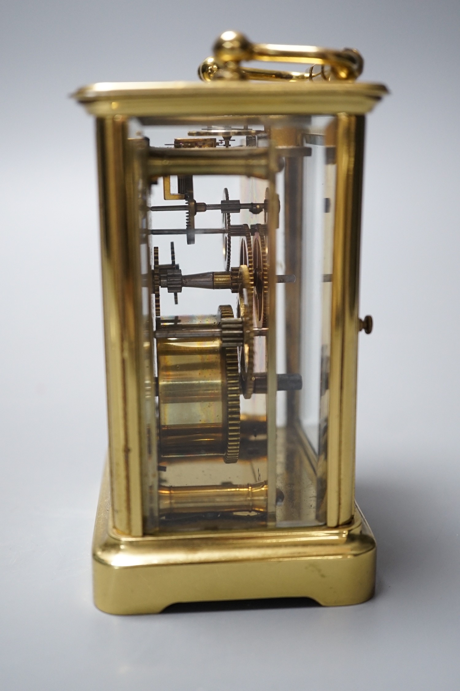 A brass carriage timepiece, 11.5cm tall